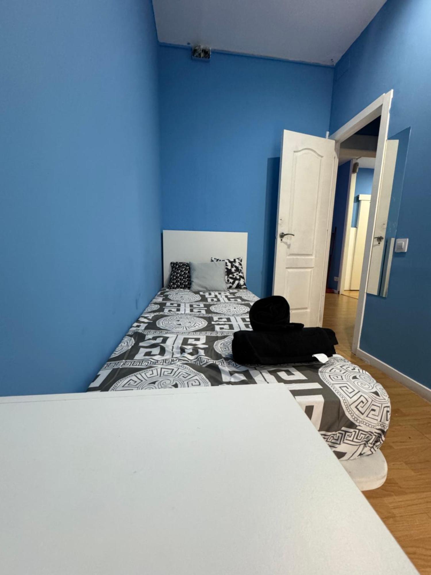 Nice And Comfortable For Your In Bcn Apartament